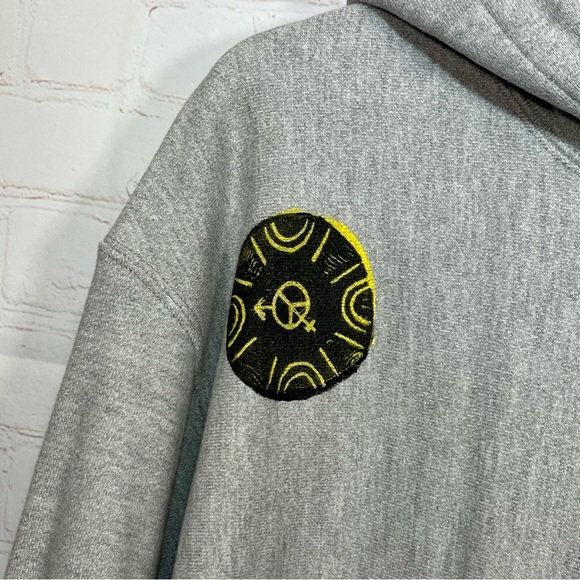 Champion Reverse Weave Peace Graphic Hoodie Sweatshirt Mens XL Gray Embroidered - Picture 6 of 13